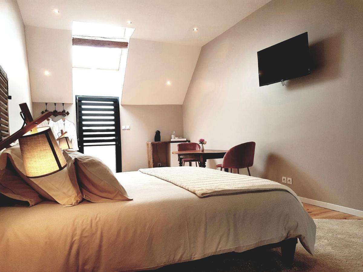 Domaine Du Bois Chaumet Bed & Breakfast Couzon Luaran gambar